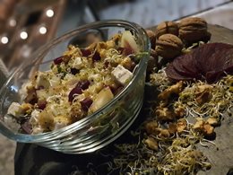 LEKKA SAŁATKA Z BURAKIEM I MELONEM 